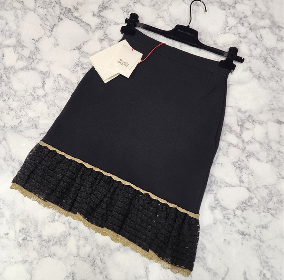 Alexander McQueen Dresses & Skirts - Alexander McQueen Knit Skirt